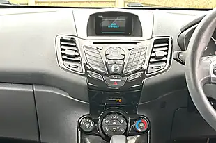 Used 2015 Ford Fiesta Zetec Polar White - Interior and Exterior details 12