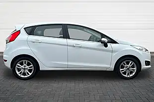 Used 2015 Ford Fiesta Zetec Polar White - Interior and Exterior details 2