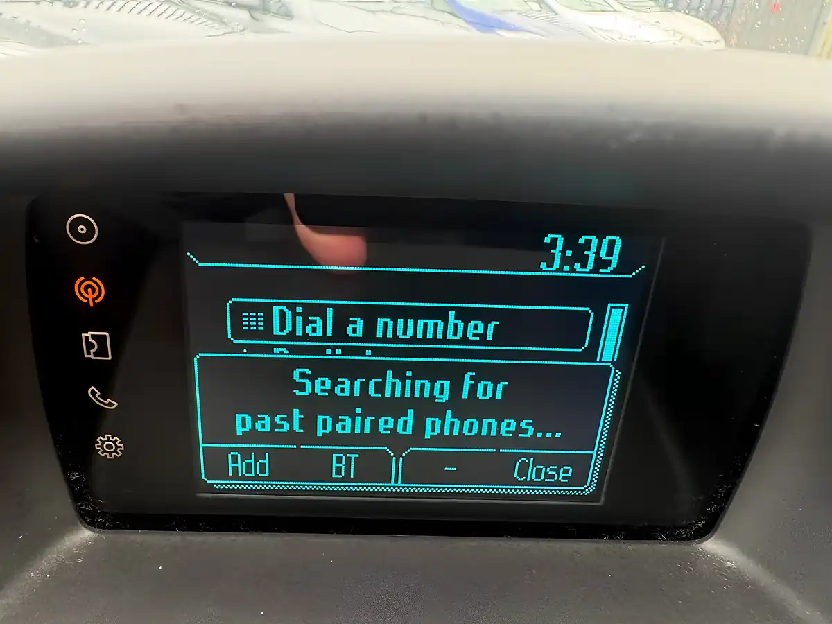Used 2015 Ford Fiesta Zetec Race Red - Interior and Exterior details 11
