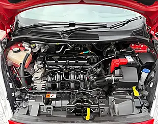 Used 2015 Ford Fiesta Zetec Race Red - Interior and Exterior details 19
