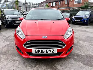 Used 2015 Ford Fiesta Zetec Race Red - Interior and Exterior details 20
