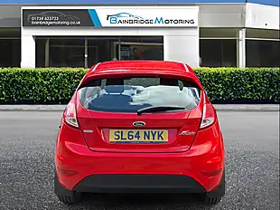 Used 2015 Ford Fiesta Zetec Red - Interior and Exterior details 4