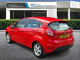 Used 2015 Ford Fiesta Zetec Red - Interior and Exterior details 5