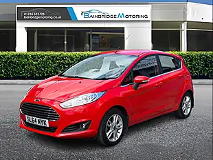 Used 2015 Ford Fiesta Zetec Red - Interior and Exterior details 7