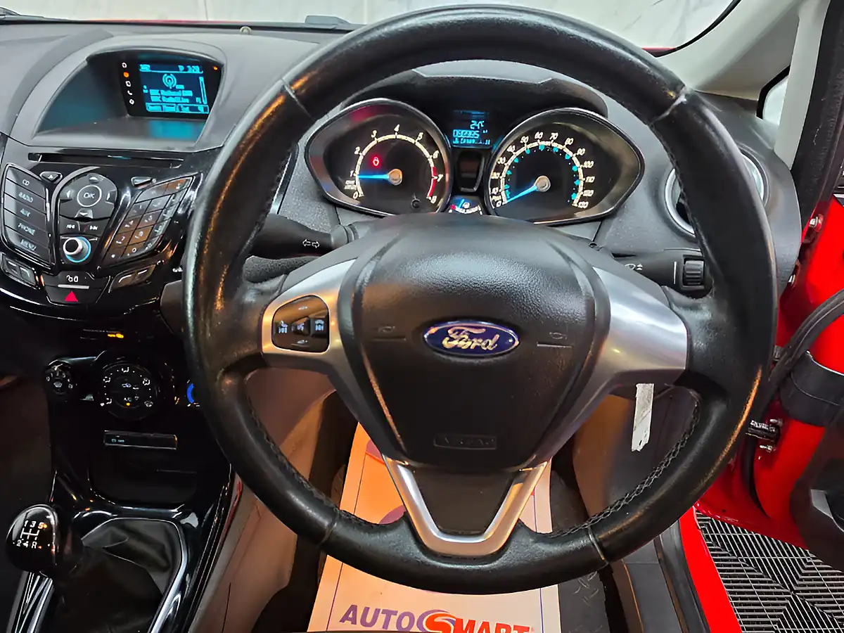 Used 2015 Ford Fiesta Zetec Red - Interior and Exterior details 11