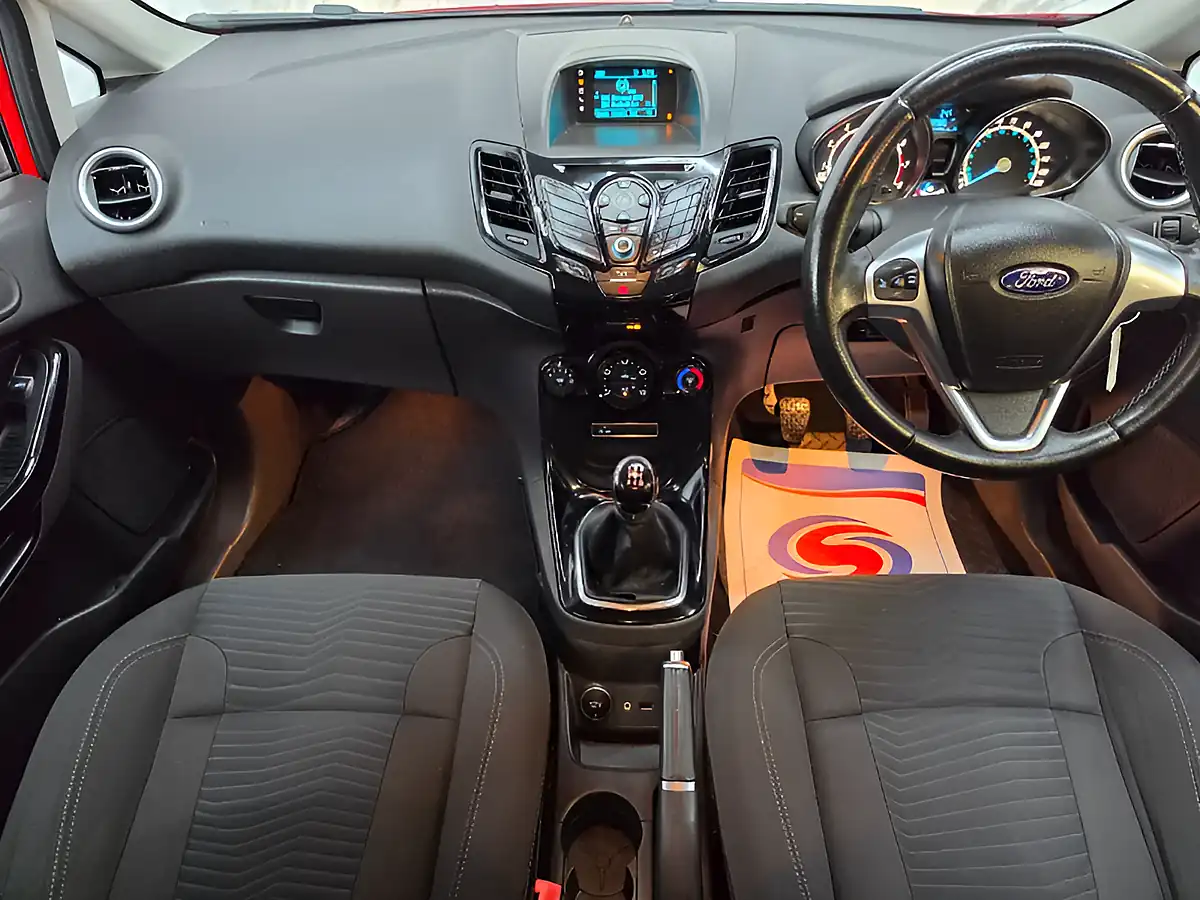 Used 2015 Ford Fiesta Zetec Red - Interior and Exterior details 12