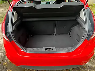 Used 2015 Ford Fiesta Zetec Red - Interior and Exterior details 10