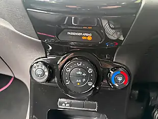 Used 2015 Ford Fiesta Zetec Red - Interior and Exterior details 12