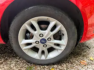 Used 2015 Ford Fiesta Zetec Red - Interior and Exterior details 19