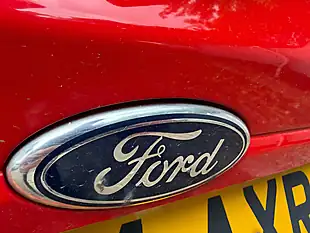 Used 2015 Ford Fiesta Zetec Red - Interior and Exterior details 9