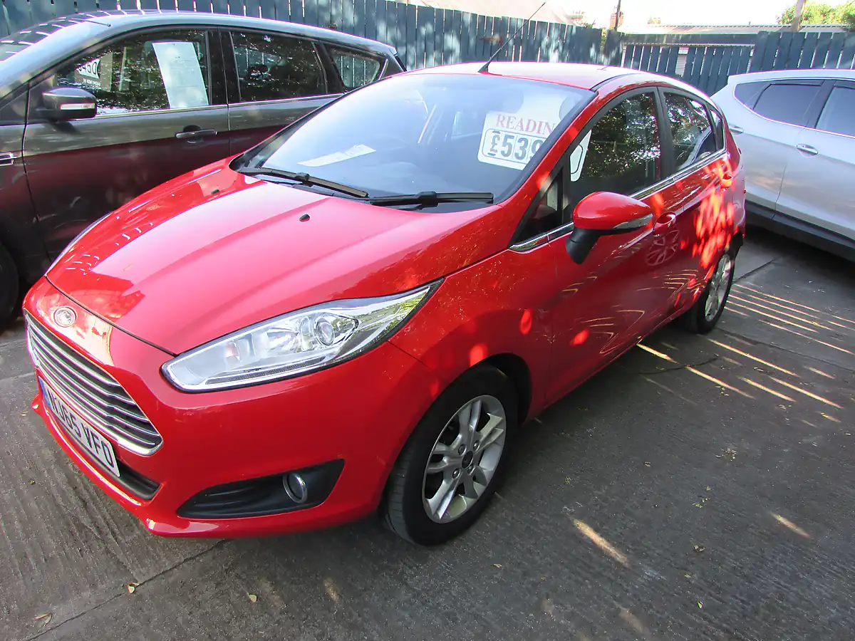 Used 2015 Ford Fiesta Zetec Red - Interior and Exterior details 13