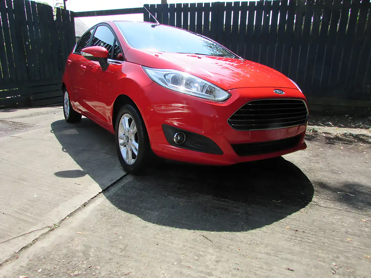 Used 2015 Ford Fiesta Zetec Red - Interior and Exterior details 14