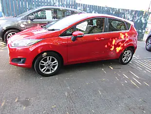 Used 2015 Ford Fiesta Zetec Red - Interior and Exterior details 5