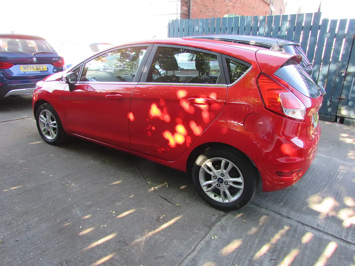 Used 2015 Ford Fiesta Zetec Red - Interior and Exterior details 6