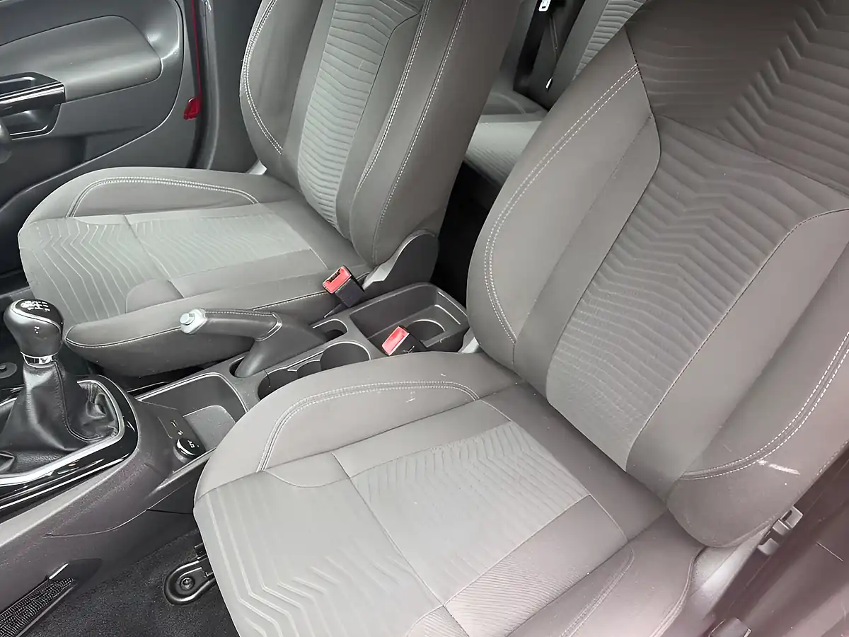 Used 2015 Ford Fiesta Zetec Red - Interior and Exterior details 12