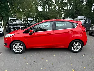 Used 2015 Ford Fiesta Zetec Red - Interior and Exterior details 3