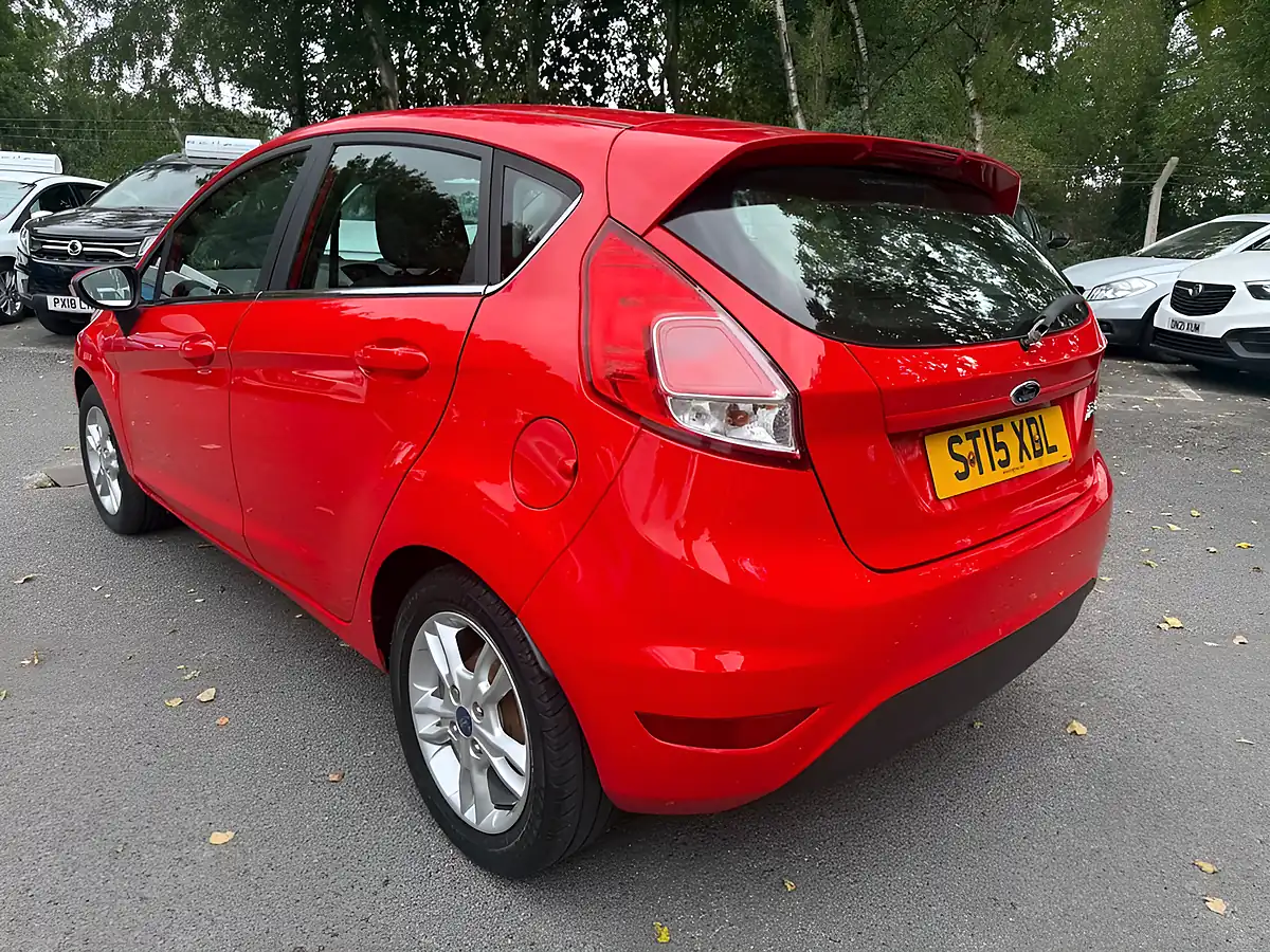 Used 2015 Ford Fiesta Zetec Red - Interior and Exterior details 4