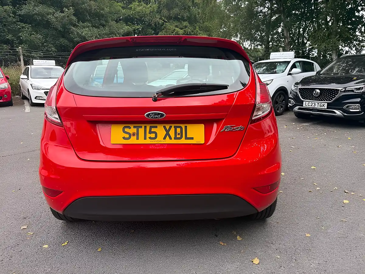 Used 2015 Ford Fiesta Zetec Red - Interior and Exterior details 5