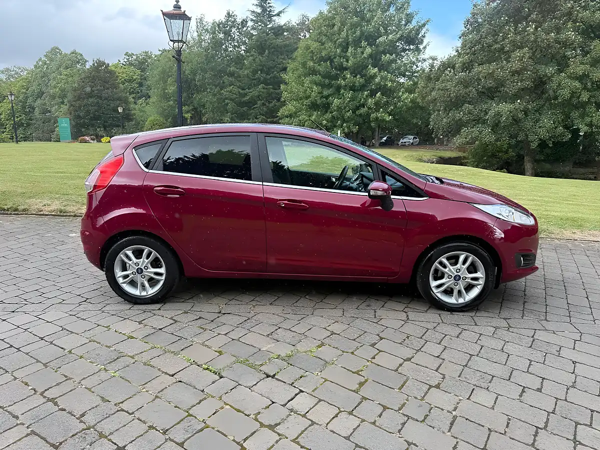 Used 2015 Ford Fiesta Zetec Red - Interior and Exterior details 3