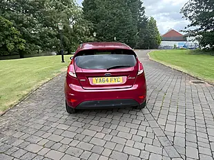 Used 2015 Ford Fiesta Zetec Red - Interior and Exterior details 5