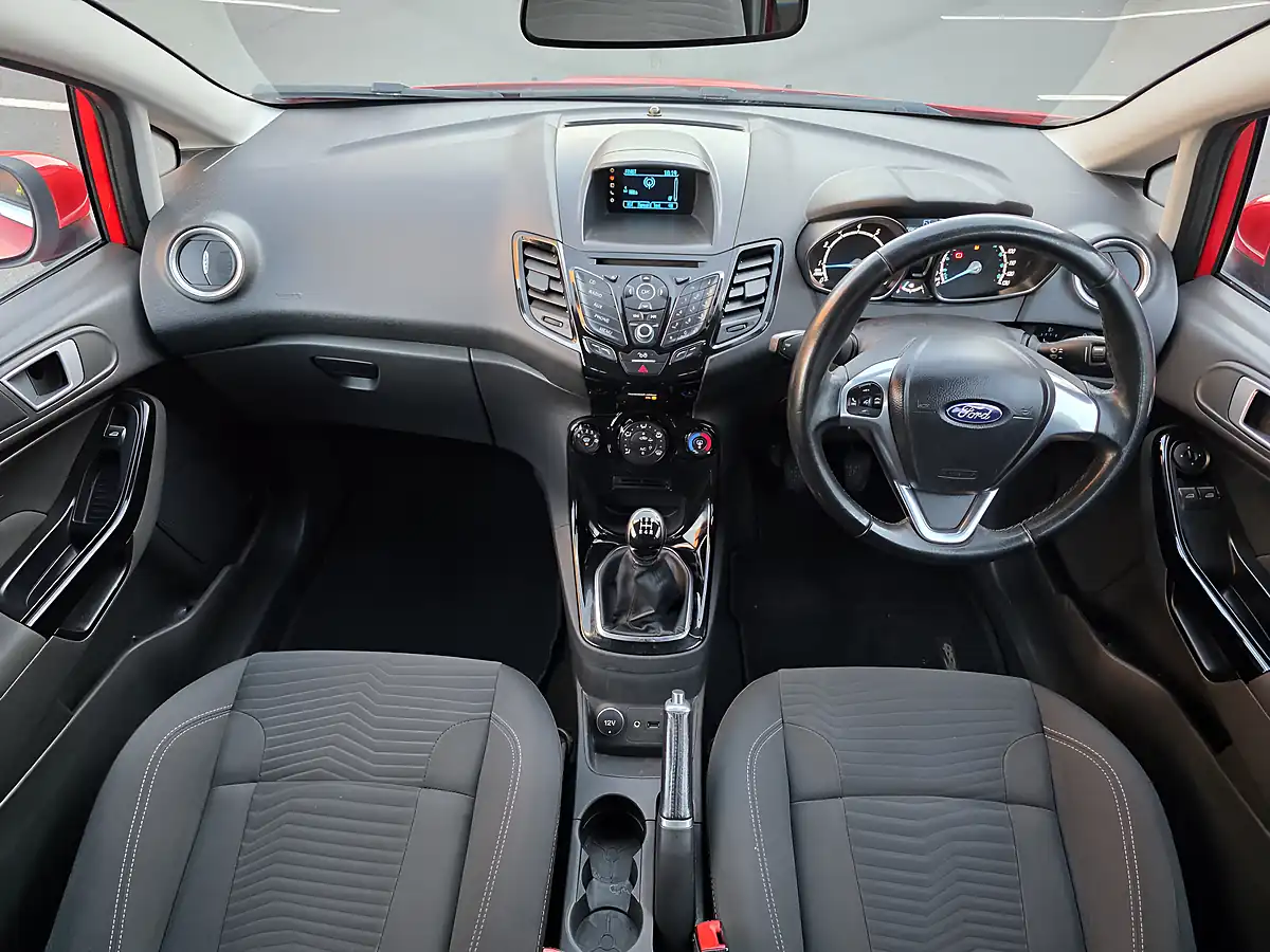Used 2015 Ford Fiesta Zetec Red - Interior and Exterior details 15