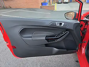 Used 2015 Ford Fiesta Zetec Red - Interior and Exterior details 16