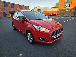 Used 2015 Ford Fiesta Zetec Red - Interior and Exterior details 2