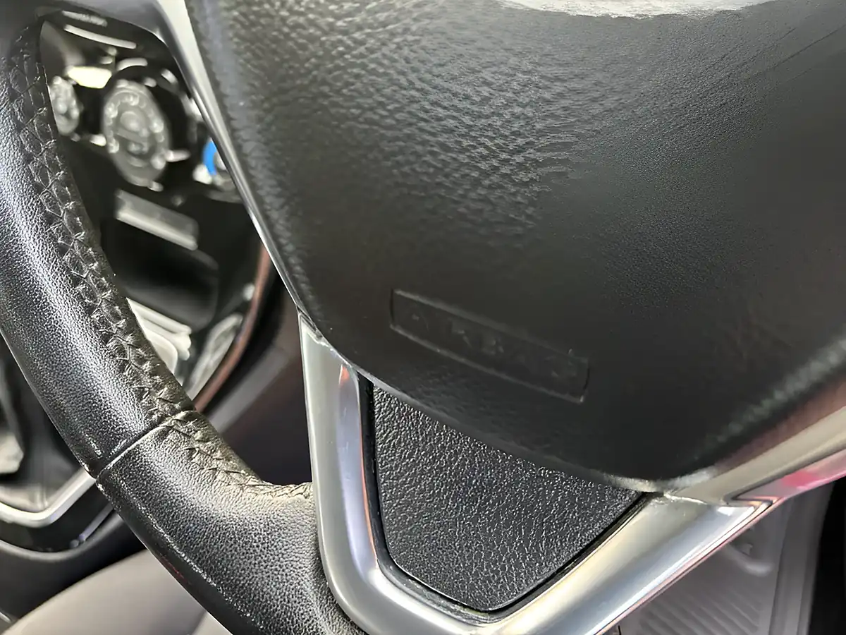 Used 2015 Ford Fiesta Zetec Red - Interior and Exterior details 17
