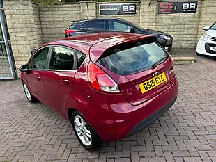 Used 2015 Ford Fiesta Zetec Red - Interior and Exterior details 7