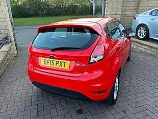 Used 2015 Ford Fiesta Zetec Red - Interior and Exterior details 10