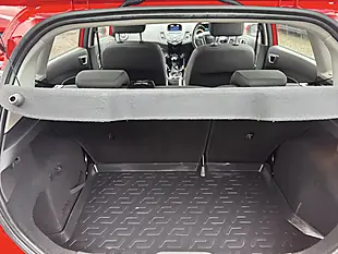Used 2015 Ford Fiesta Zetec Red - Interior and Exterior details 12