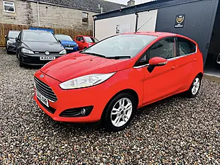 Used 2015 Ford Fiesta Zetec Red - Interior and Exterior details 2