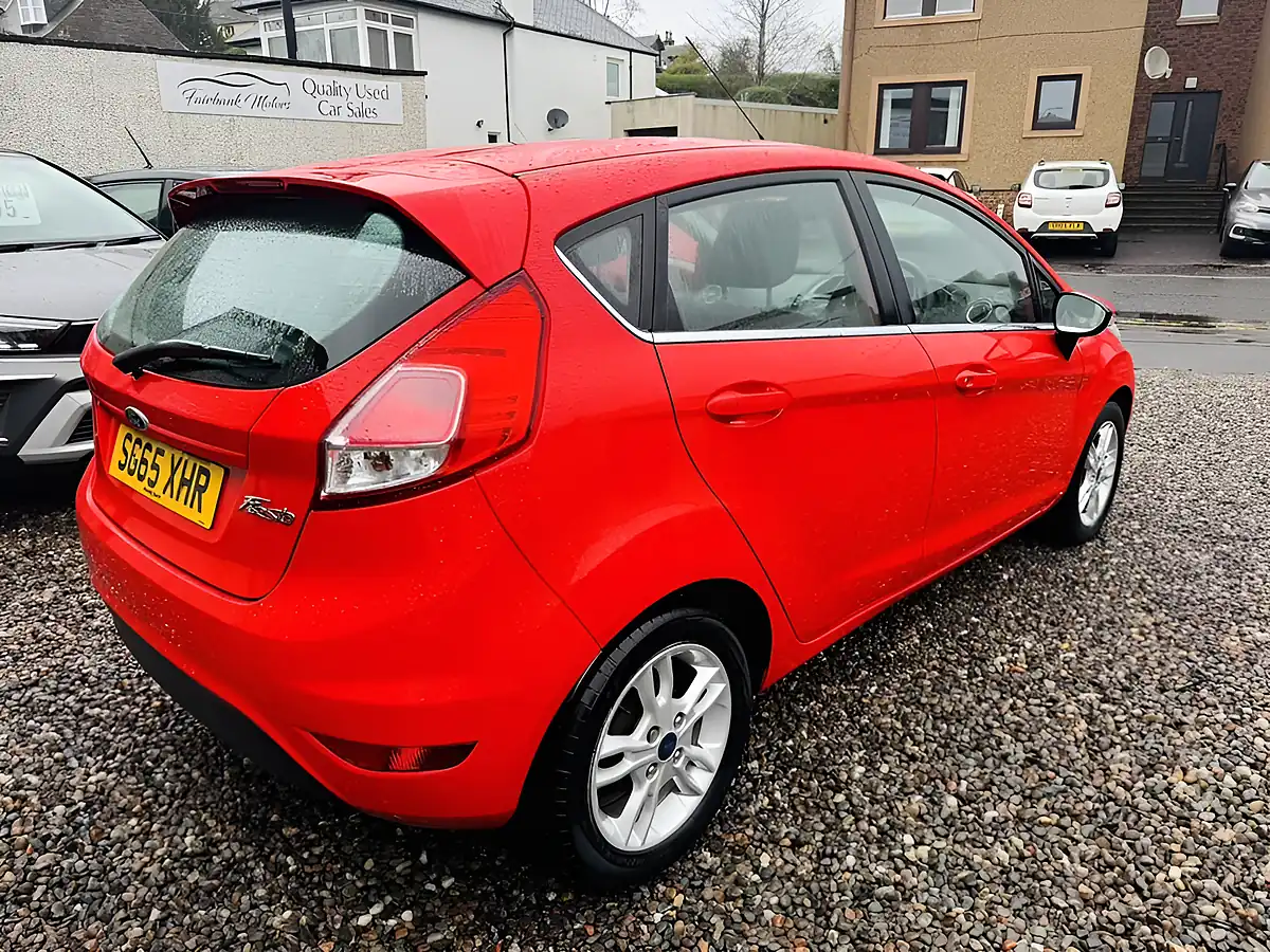Used 2015 Ford Fiesta Zetec Red - Interior and Exterior details 4