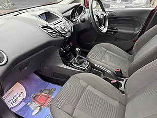 Used 2015 Ford Fiesta Zetec Red - Interior and Exterior details 7