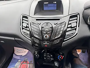 Used 2015 Ford Fiesta Zetec Red - Interior and Exterior details 9