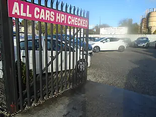 Used 2015 Ford Fiesta Zetec Red - Interior and Exterior details 16