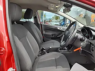 Used 2015 Ford Fiesta Zetec Red - Interior and Exterior details 12
