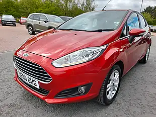 Used 2015 Ford Fiesta Zetec Red - Interior and Exterior details 3