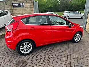 Used 2015 Ford Fiesta Zetec Red - Interior and Exterior details 13