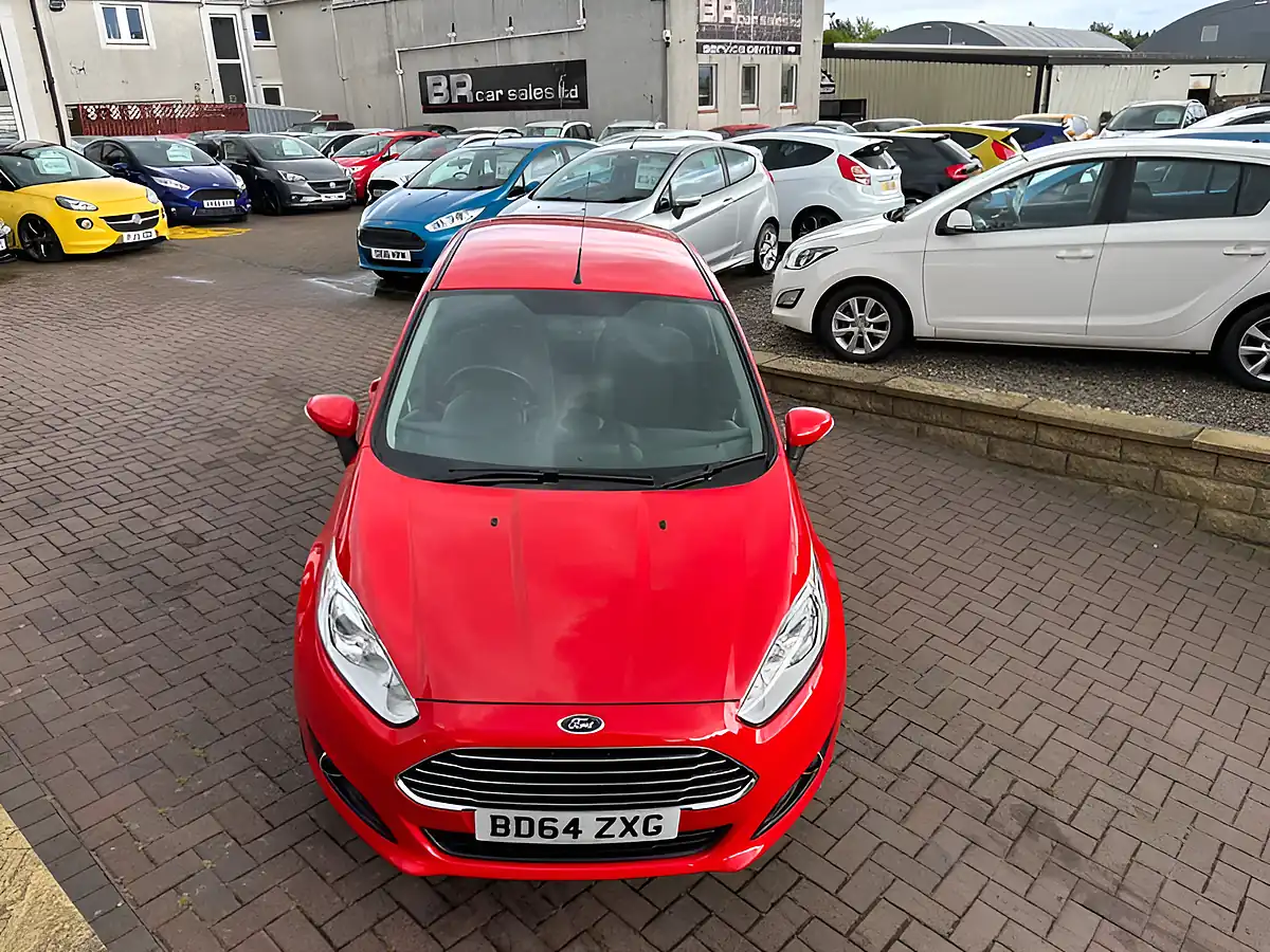 Used 2015 Ford Fiesta Zetec Red - Interior and Exterior details 18