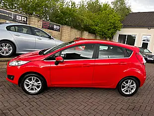 Used 2015 Ford Fiesta Zetec Red - Interior and Exterior details 6