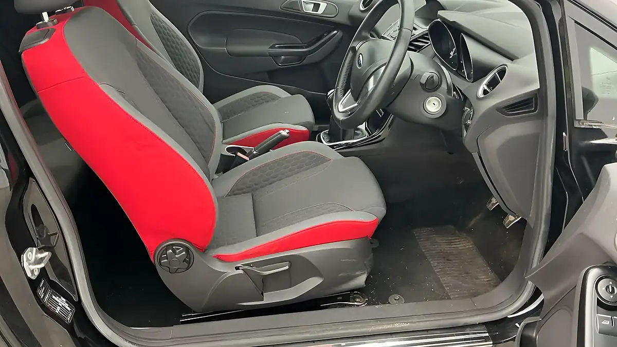 Used 2015 Ford Fiesta Zetec S Black - Interior and Exterior details 12