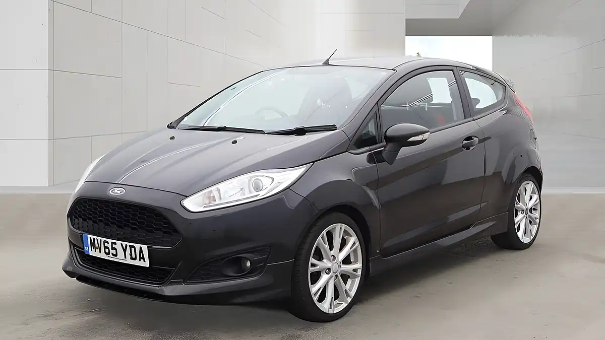 Used 2015 Ford Fiesta Zetec S Black - Interior and Exterior details 2