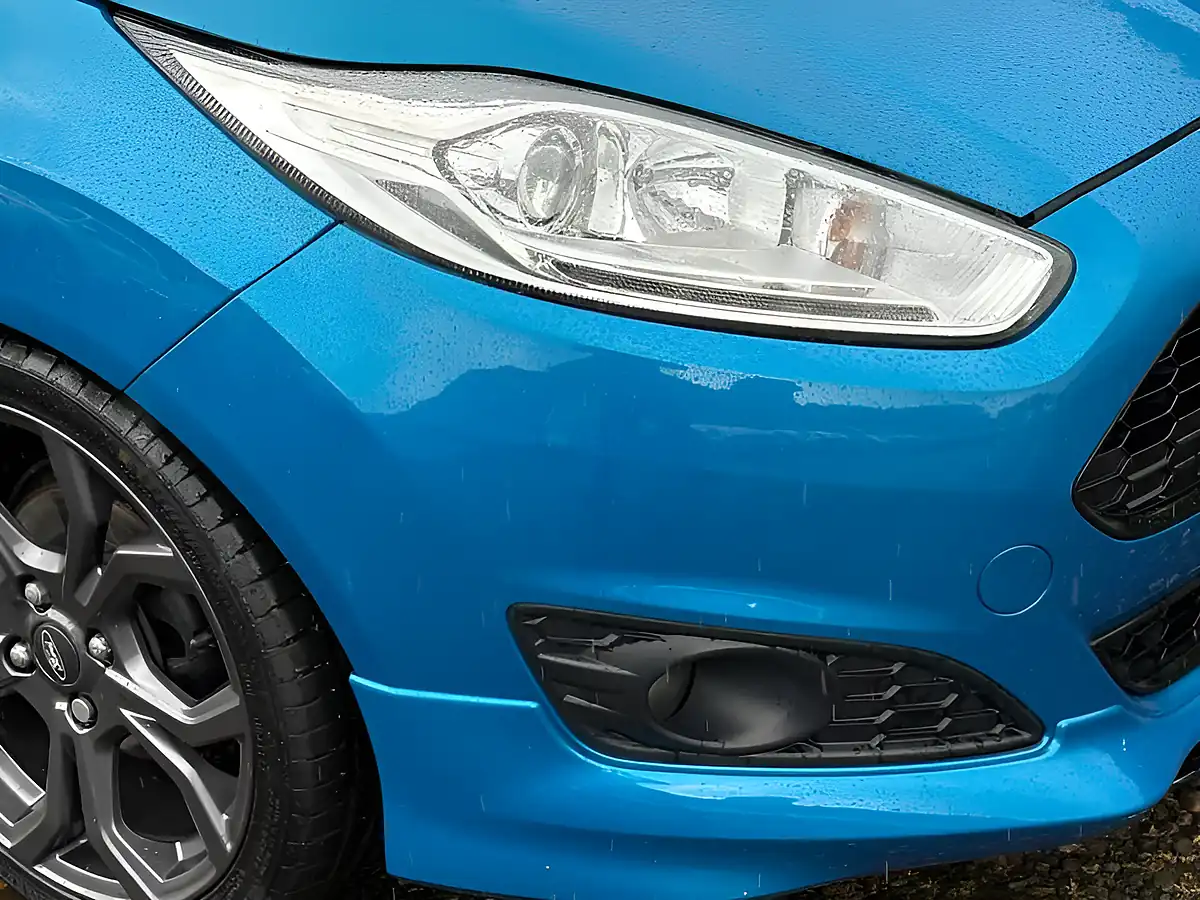 Used 2015 Ford Fiesta Zetec S Blue - Interior and Exterior details 6