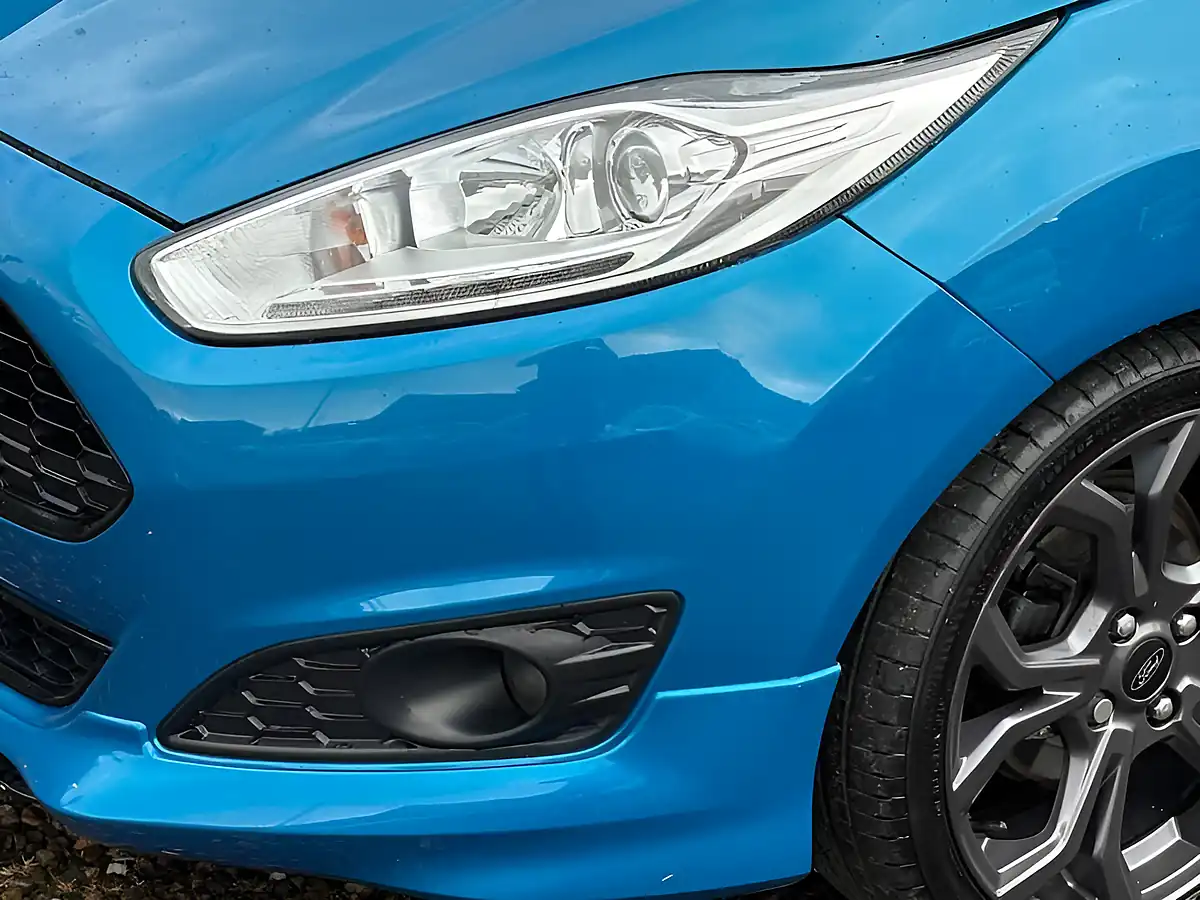 Used 2015 Ford Fiesta Zetec S Blue - Interior and Exterior details 7