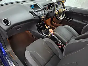 Used 2015 Ford Fiesta Zetec S Blue - Interior and Exterior details 13