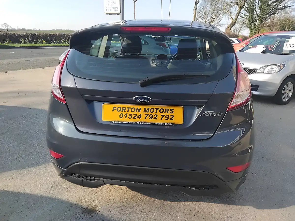 Used 2015 Ford Fiesta Zetec S Grey - Interior and Exterior details 13