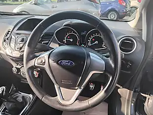 Used 2015 Ford Fiesta Zetec S Grey - Interior and Exterior details 17