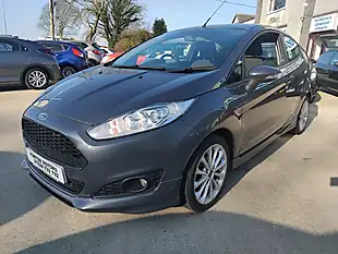 Used 2015 Ford Fiesta Zetec S Grey - Interior and Exterior details 4