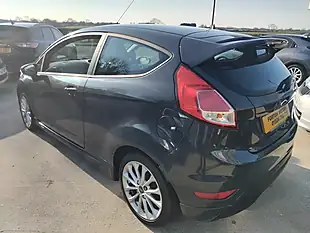 Used 2015 Ford Fiesta Zetec S Grey - Interior and Exterior details 6